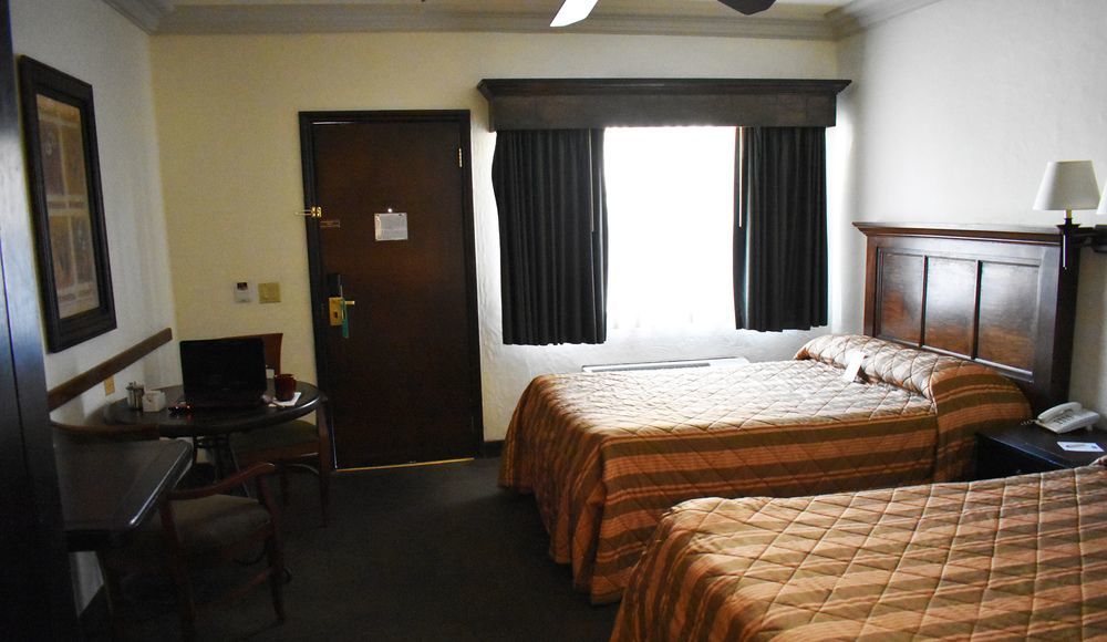 Hotel Siesta Real 墨西卡利 外观 照片